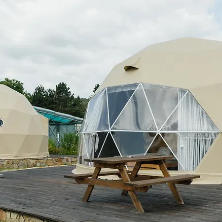 Luxury tent Glamping Louka Prague