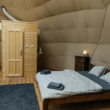 Glamping Louka