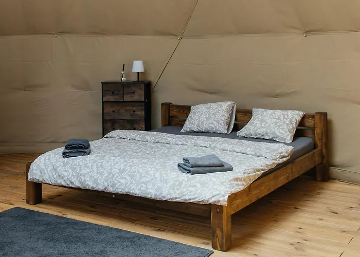 Luxusní stan Glamping Louka *