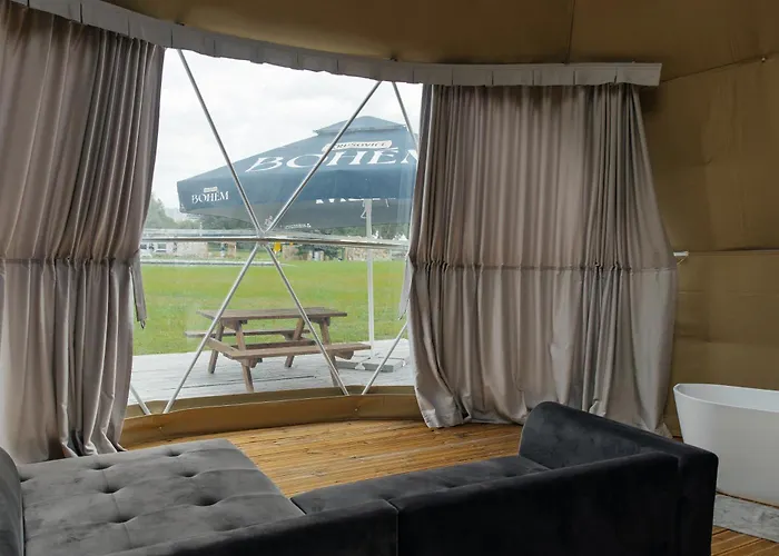 Glamping Louka Luxusní stan